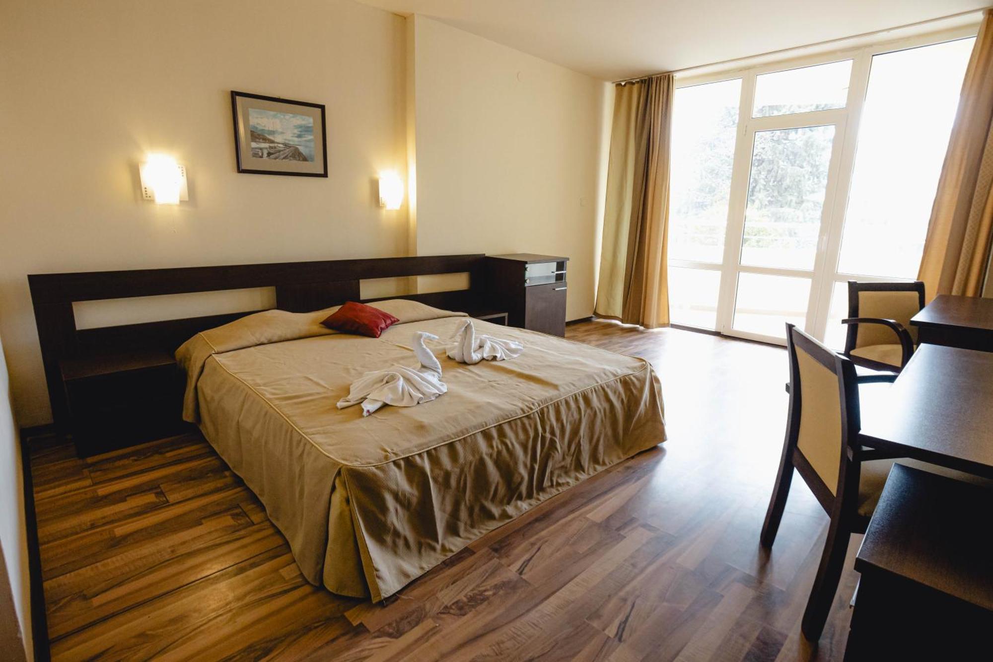 Double or Twin Room Balcony